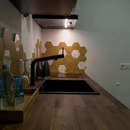 Comfortable Center Apartman *